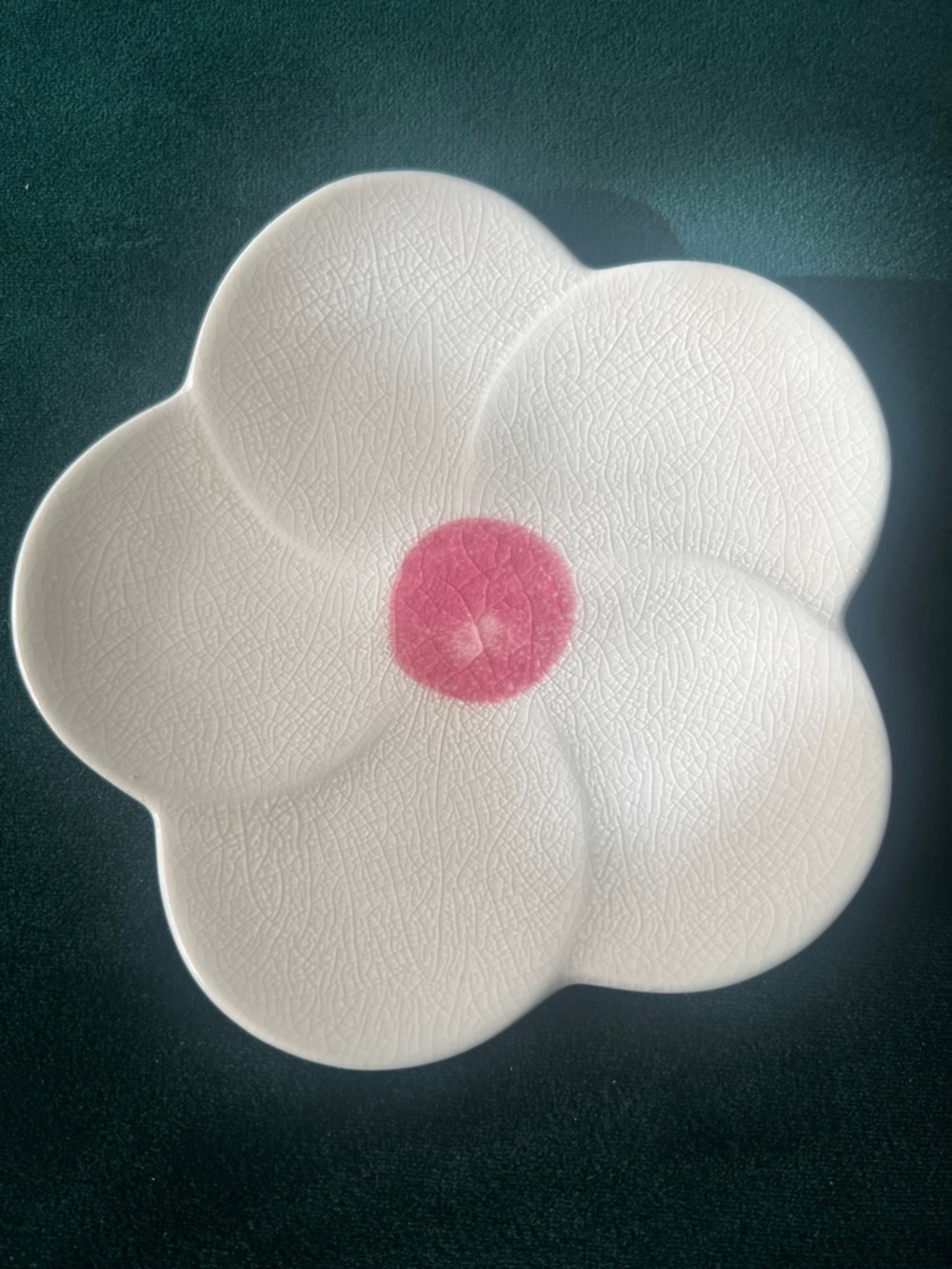 Cream Flower porcelain dish